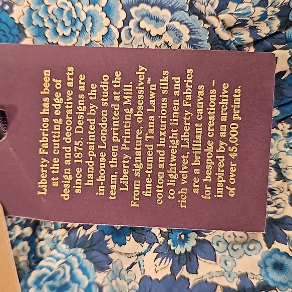 💕J. CREW💕 Smocked Popover Top ~ Liberty Elysian Day Floral Large L NWT - Picture 13 of 16